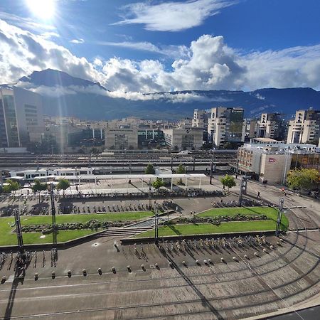 Campanile Grenoble Centre Gare Hotell Eksteriør bilde