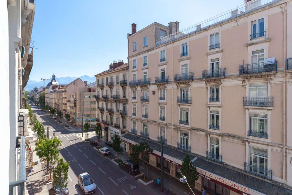Campanile Grenoble Centre Gare Hotell Eksteriør bilde
