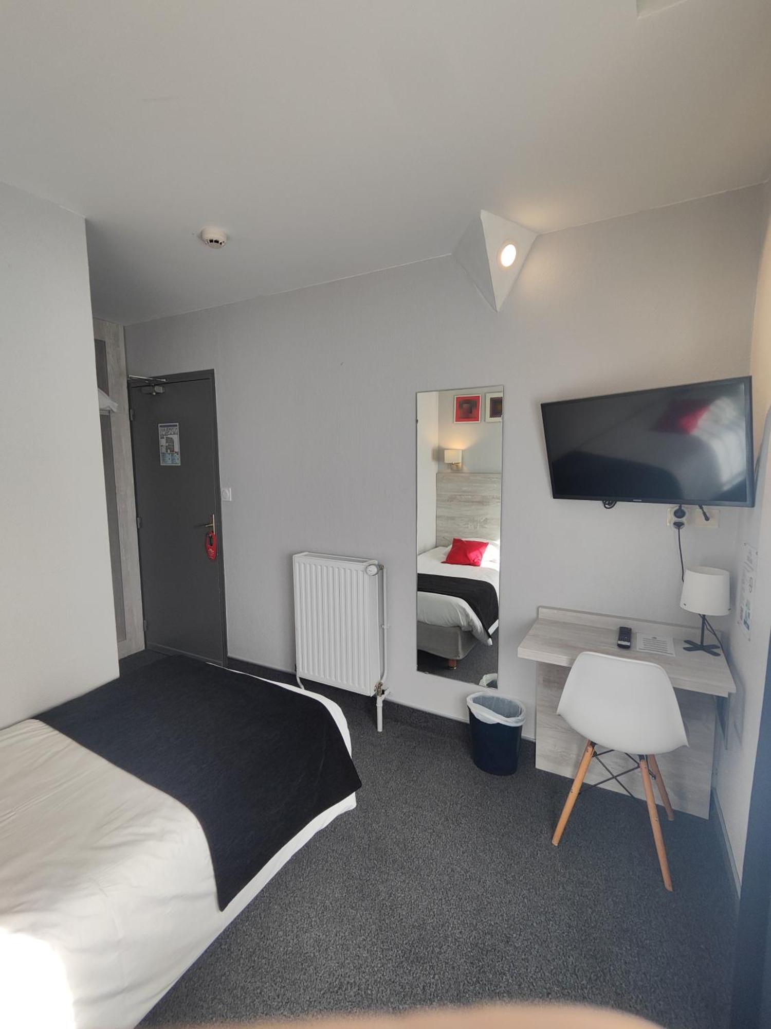 Campanile Grenoble Centre Gare Hotell Eksteriør bilde